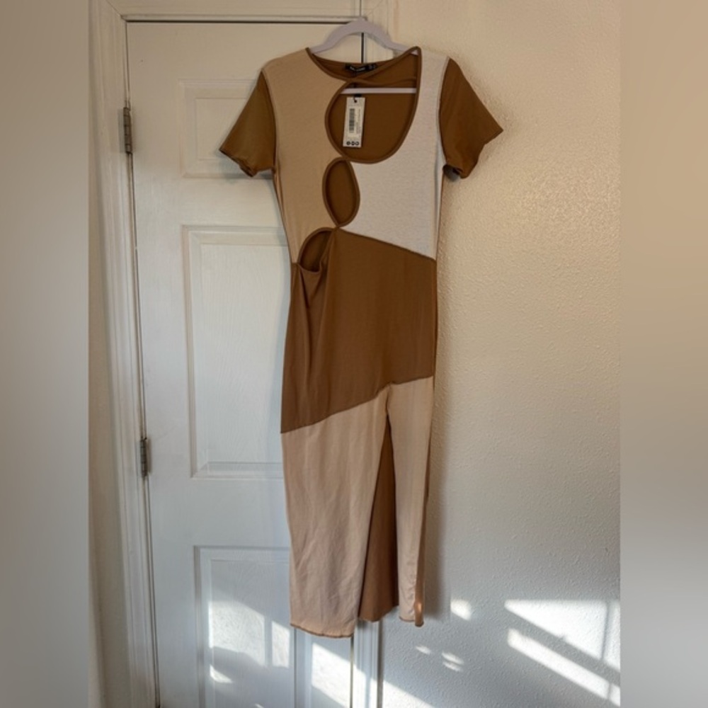 Boohoo color block cut out midaxi Dress
